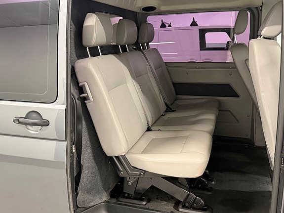 Volkswagen Transporter 7 of 18