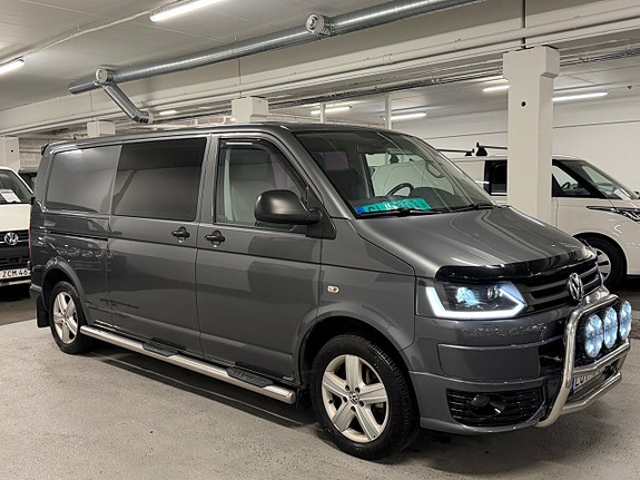 Volkswagen Transporter 2 of 18