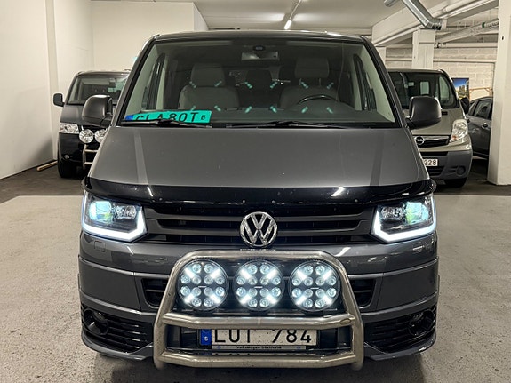Volkswagen Transporter 12 of 18