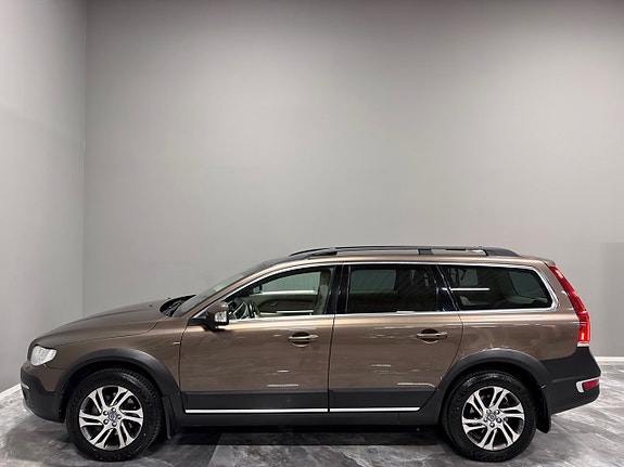Volvo XC70 5 of 30