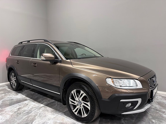 Volvo XC70 10 of 30