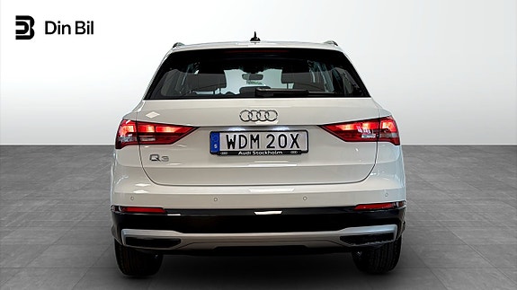 Audi Q3 5 of 13
