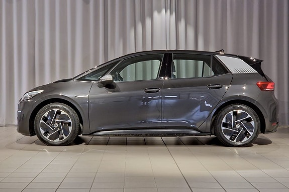 Volkswagen ID.3 2 of 13