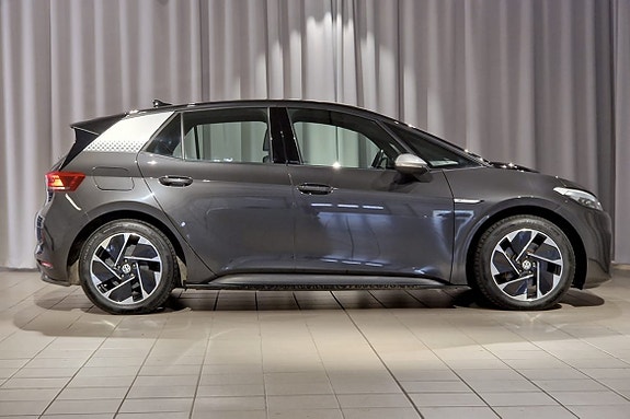 Volkswagen ID.3 3 of 13