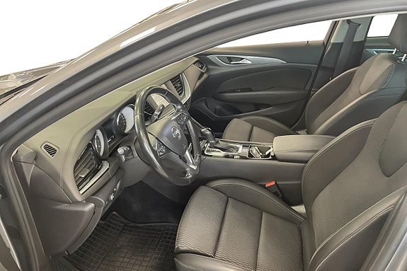 Opel Insignia 11 of 11
