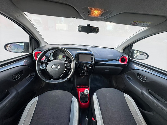 Toyota Aygo 10 of 11