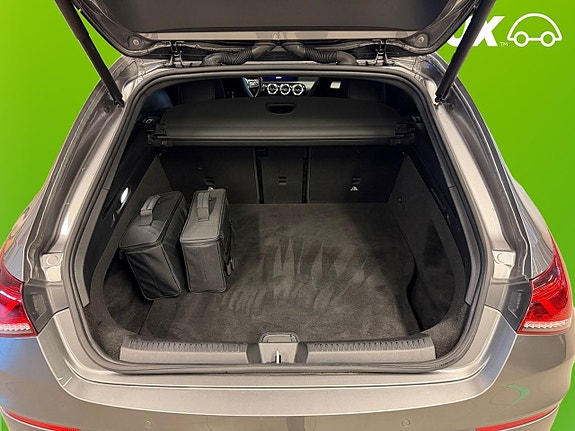 Mercedes-Benz CLA250 e 16 of 24