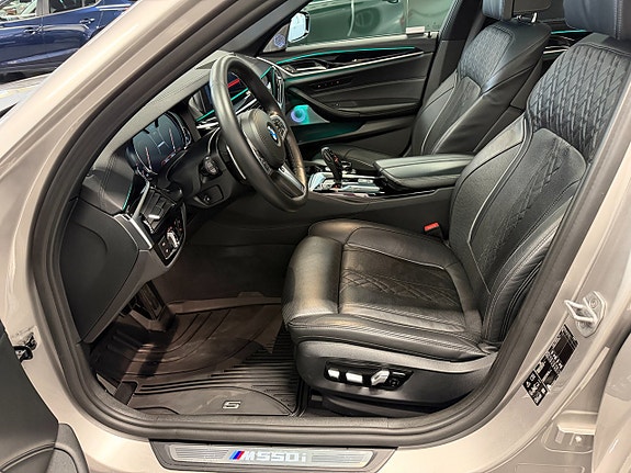 BMW M550i 9 of 22