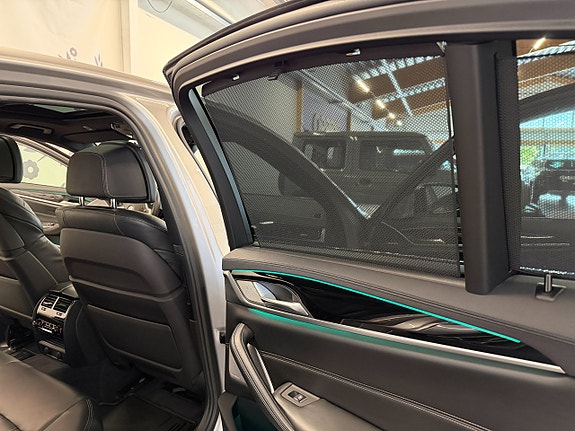 BMW M550i 20 of 22