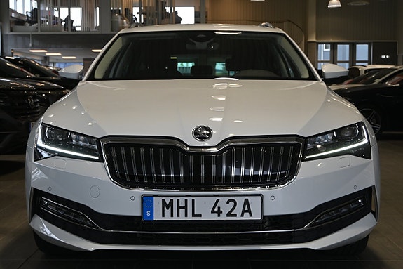 Skoda Superb 5 of 25