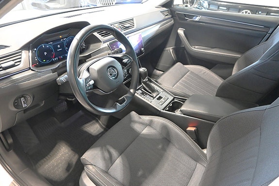 Skoda Superb 7 of 25