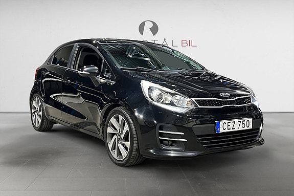 Kia Rio 8 of 16