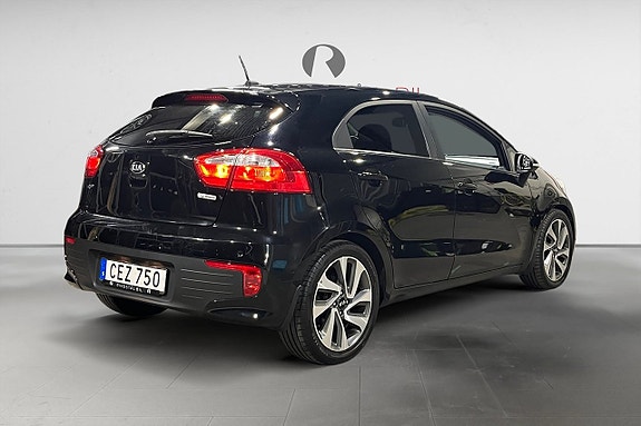 Kia Rio 6 of 16