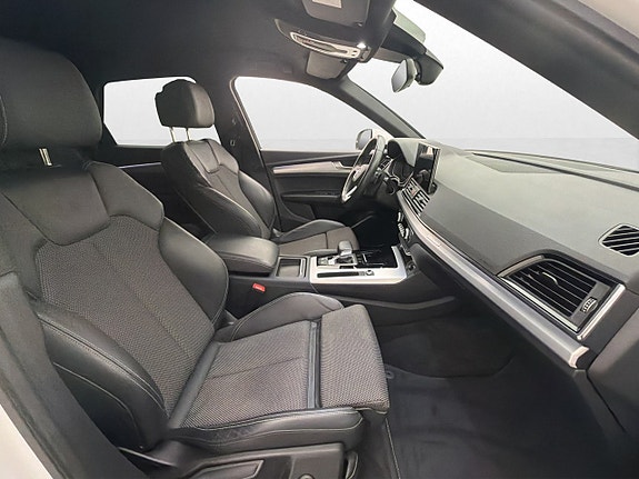 Audi Q5 26 of 30