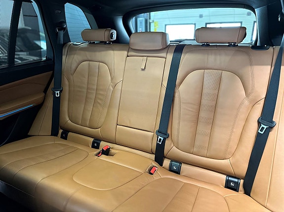 BMW X5 22 of 24