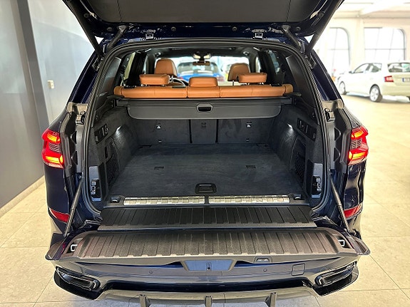 BMW X5 8 of 24