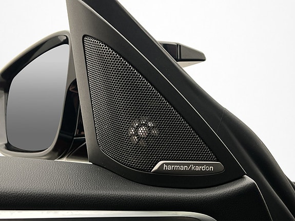 BMW i4 12 of 30