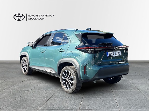 Toyota Yaris Cross 4 of 12