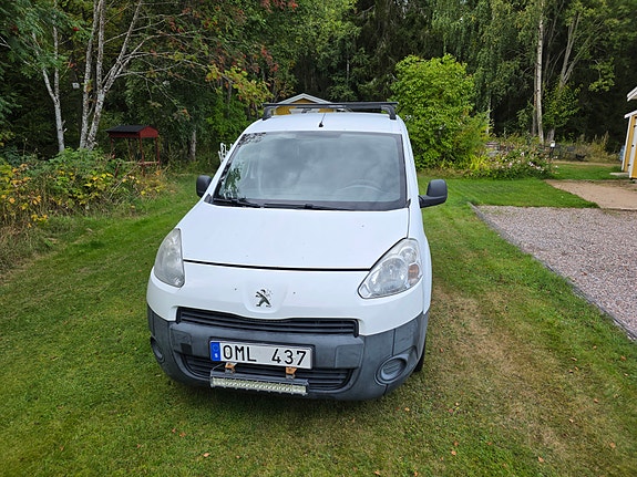 Peugeot Partner 2 of 14