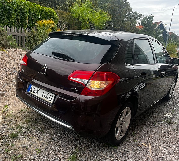 Citroen C4 2 of 4