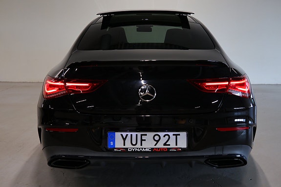 Mercedes-Benz CLA180 8 of 26