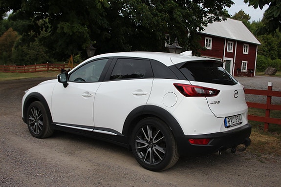 Mazda CX-3 3 of 7