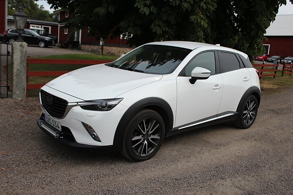Mazda CX-3 2 of 7