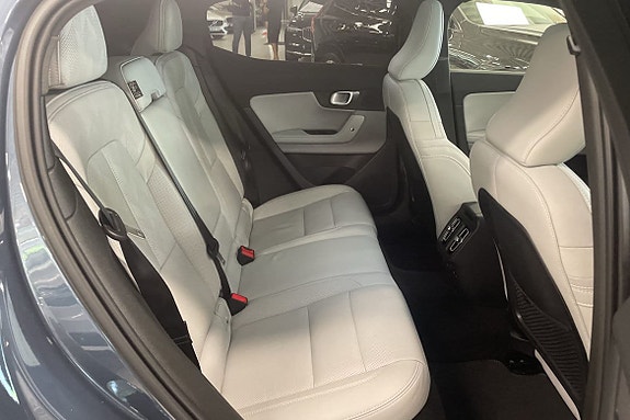 Polestar 2 7 of 10