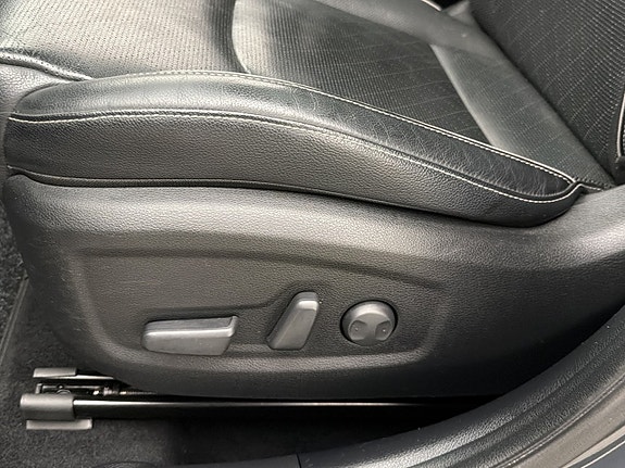 Kia Ceed 14 of 30