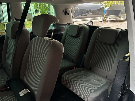 Seat Alhambra 18 of 23