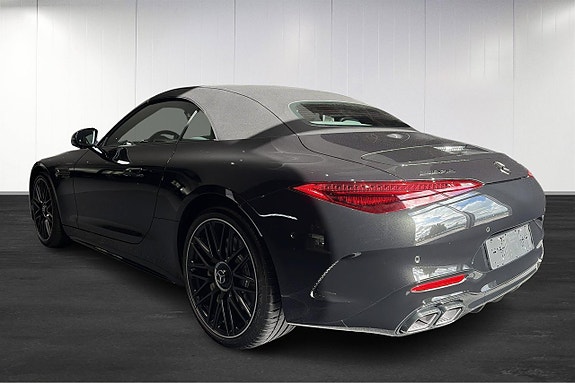 Mercedes-Benz SL63 25 of 25