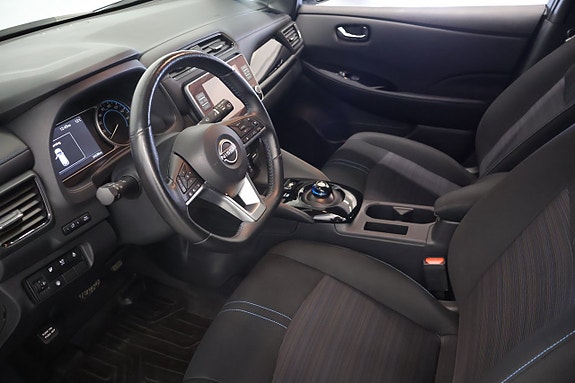 Nissan Leaf 6 of 18