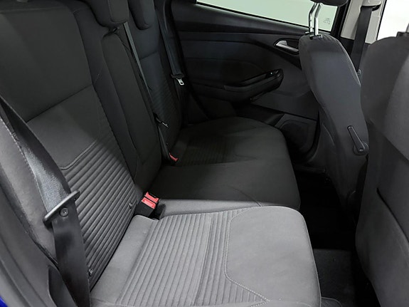 Ford Focus 11 of 24