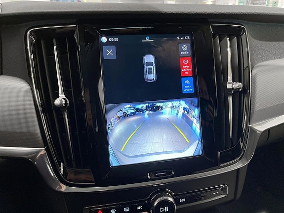 Volvo V90 16 of 17