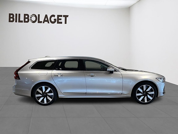 Volvo V90 5 of 17