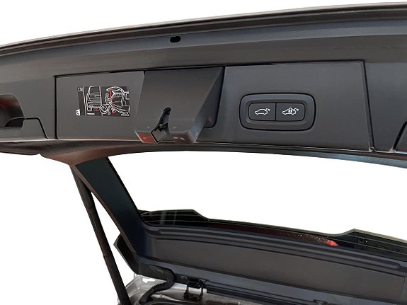 Volvo V90 13 of 17