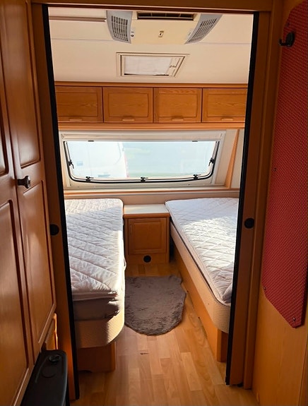 Hobby 560 Prestige 2001 8 of 11