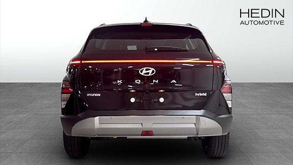 Hyundai Kona 7 of 12