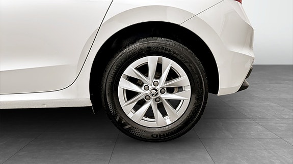 Skoda Fabia 6 of 22
