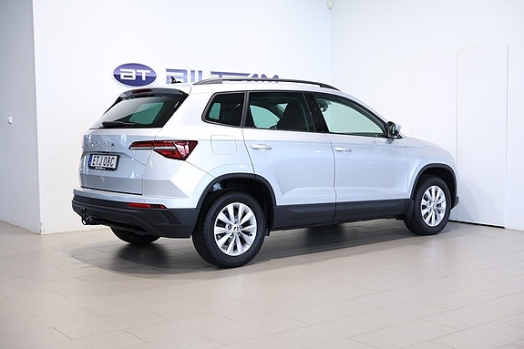 Skoda Karoq 4 of 19