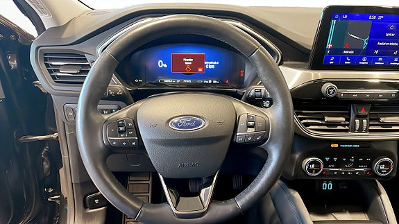 Ford Kuga 12 of 17