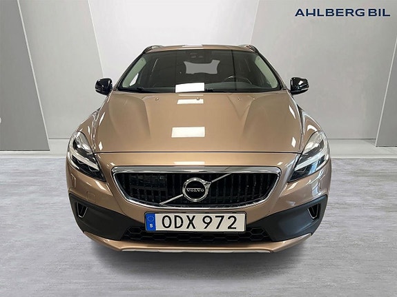 Volvo V40 Cross Country 6 of 27