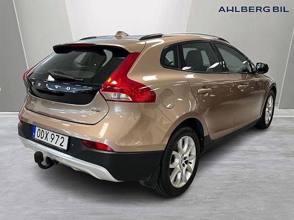 Volvo V40 Cross Country 5 of 27