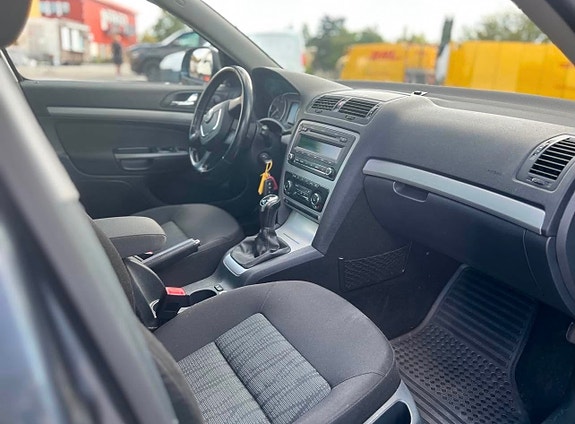 Skoda Octavia 9 of 9