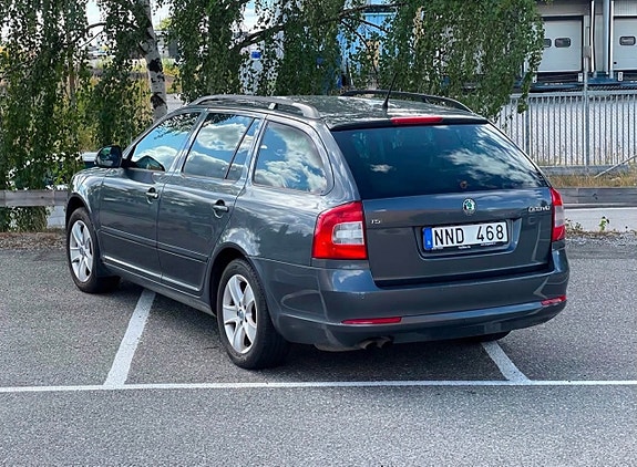Skoda Octavia 4 of 9