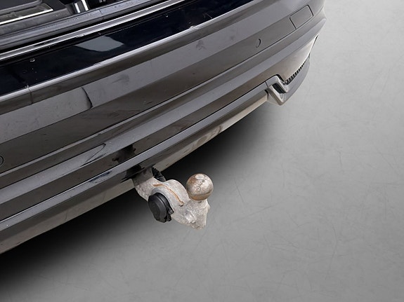 Volvo XC60 10 of 30