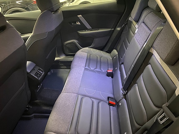 Citroen C4 7 of 21