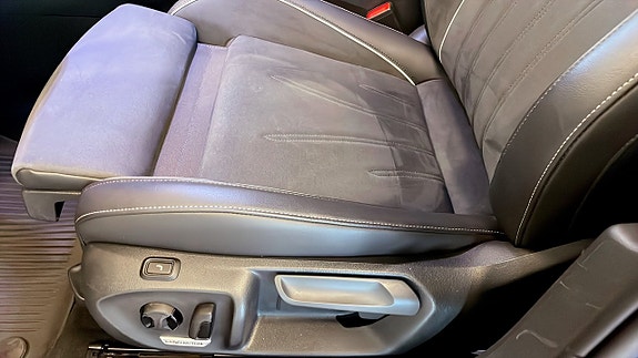 Volkswagen Passat 15 of 20