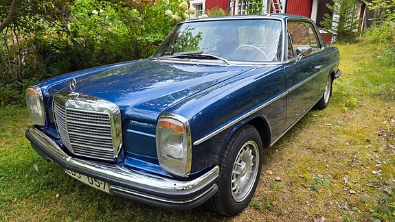 Mercedes-Benz 280 CE 3 of 18