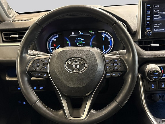 Toyota RAV4 17 of 20